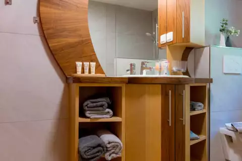 13 Ferienhaus Sonnenhang Dolomiten Bad Infrarotkabine