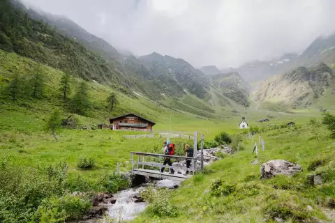 27 Ferienhaus Sonnenhang Familienwanderung